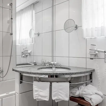 Garni Caroline 4* Ишгль
