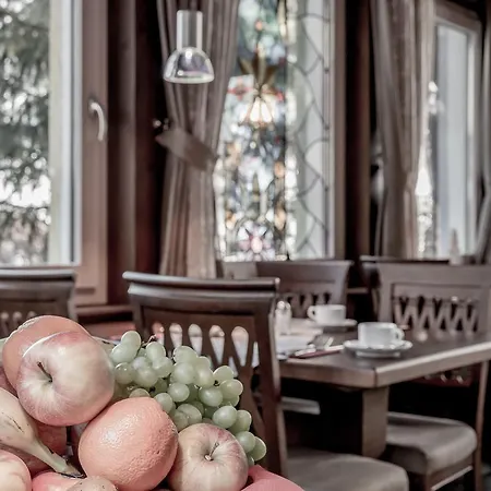 Hotel Garni Caroline Ischgl