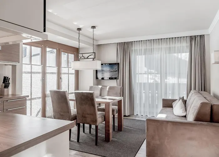 Hotel Garni Caroline Ischgl