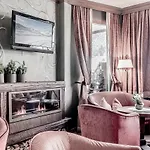 Garni Caroline Otel 4*